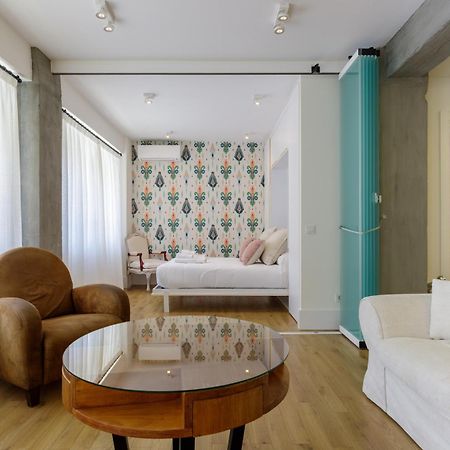 Six Apartments By Caleta Homes Málaga Extérieur photo