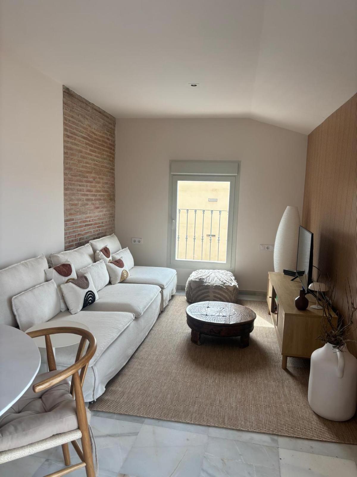Six Apartments By Caleta Homes Málaga Extérieur photo